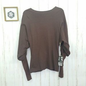 Young Fabulous & Broke Long Sleeve Open Back Size XS
